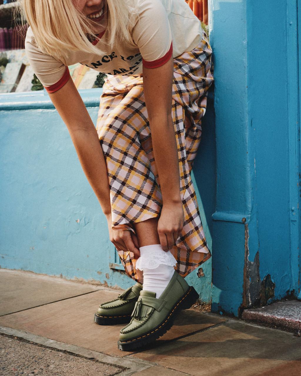 Dámské Loafers Dr Martens Adrian Virginia Leather Tassel Olivy Zelené | 77512057