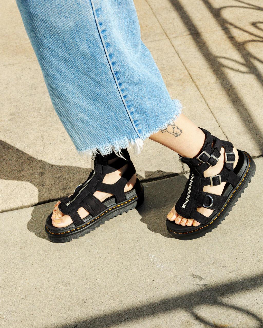 Dámské Sandály Dr Martens Olson Tumbled Nubuck Leather Gladiator Zip Černé | 25615448