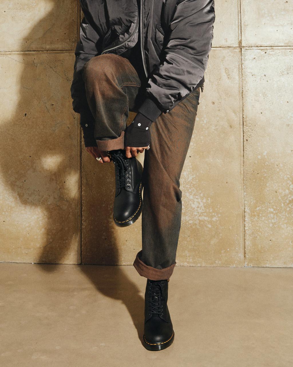 Dámské Šněrovací Boty Dr Martens 1460 Warmwair Leather Černé | 30803759