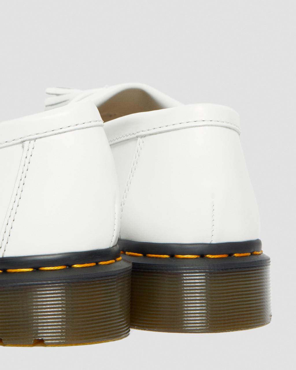 Pánské Loafers Dr Martens Adrian Yellow Stitch Leather Tassel Bílé | 68631282