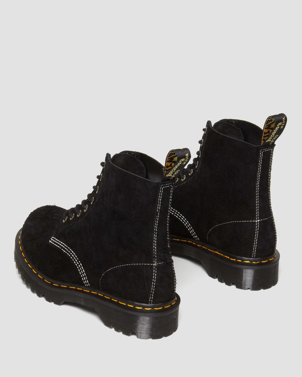 Pánské Šněrovací Boty Dr Martens 1460 Made in England Emboss Suede Černé | 26635465